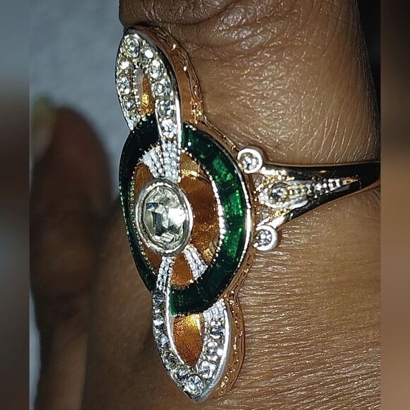 Vintage Cubic Zirconia decorative ring sz 9 - Picture 2 of 9